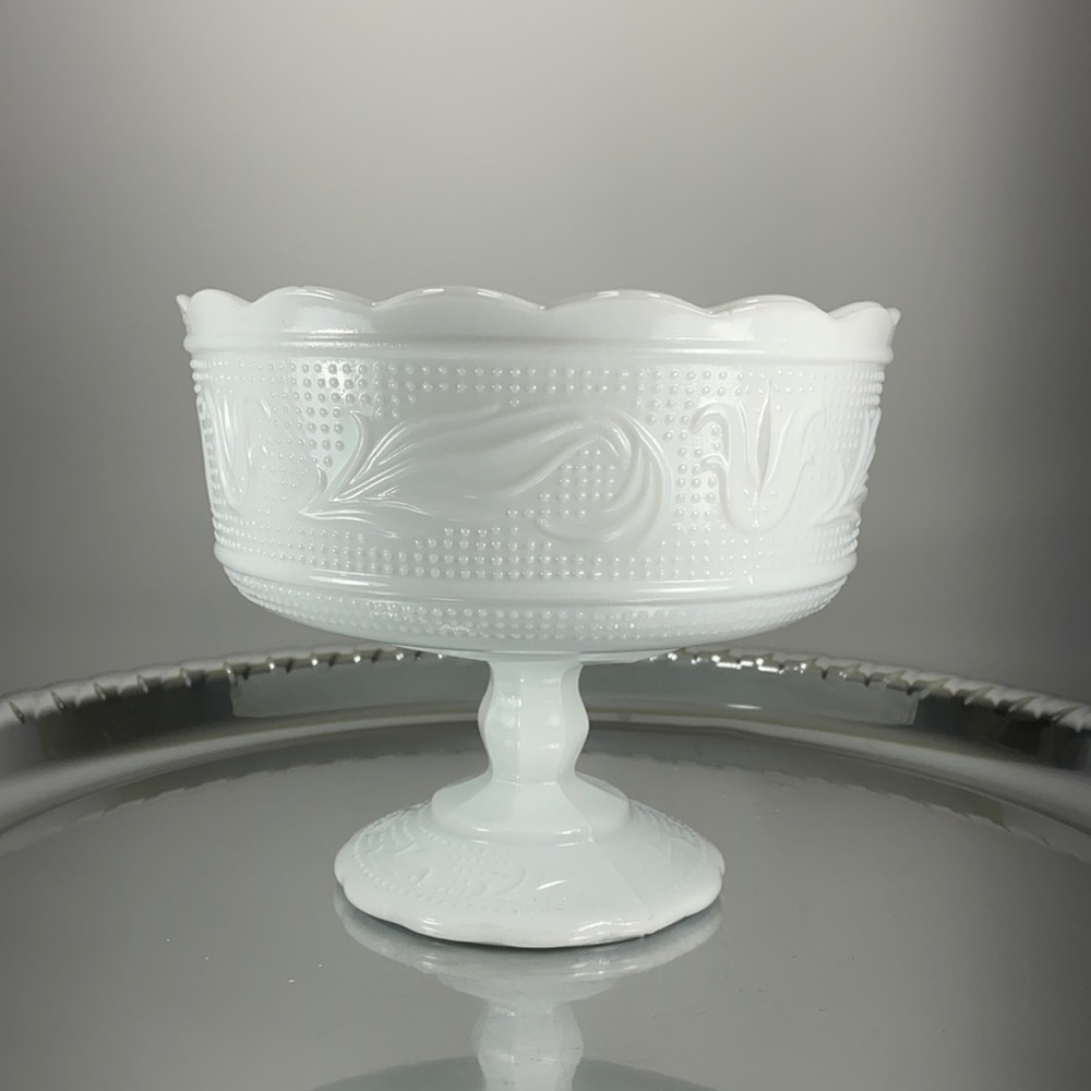E. O. Brody Co. M6000 Marked Milk Glass - Vintage